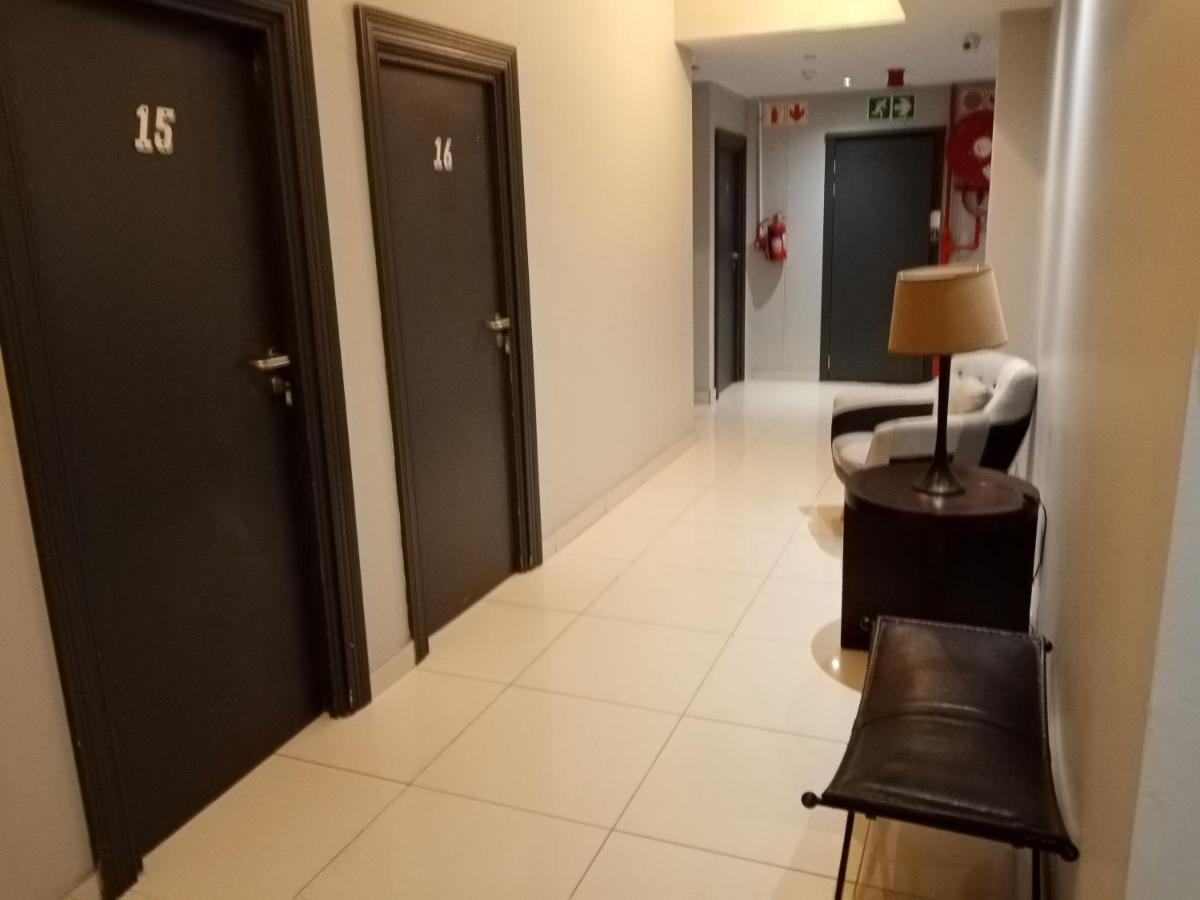 Ikhaya Hotel Cape Town Exterior photo