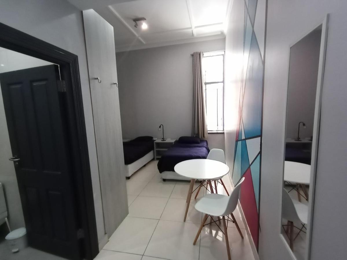Ikhaya Hotel Cape Town Exterior photo